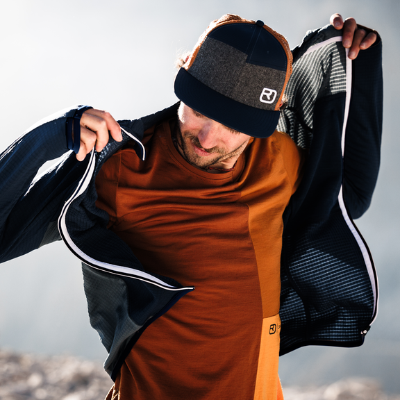 Fleece light hoody store